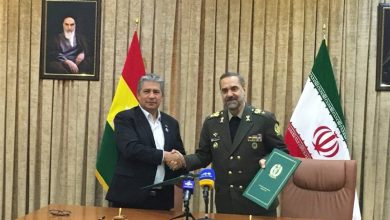 امضای تفاهم‌نامه همکاری بین وزرای دفاع ایران و بولیوی/ شگفت زدگی از پیشرفت‌های ایران