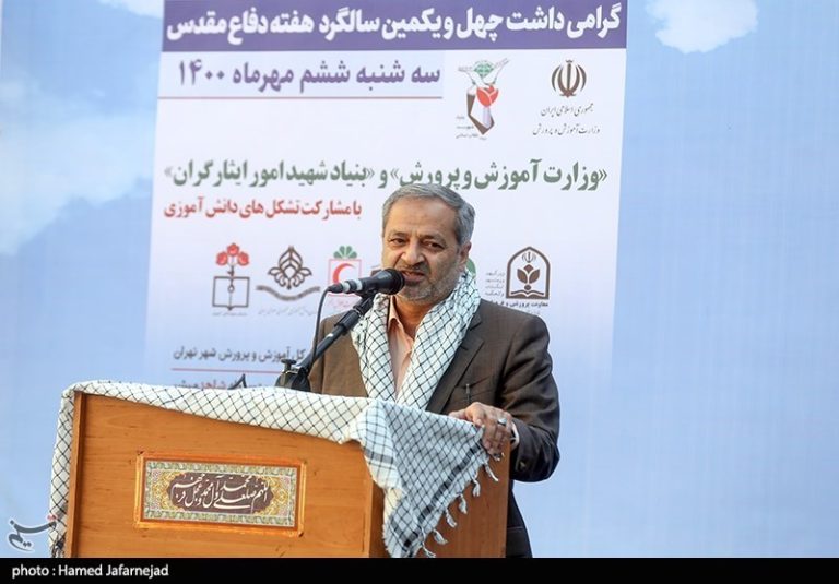 ایران بالاترین کشفیات مواد مخدر را در جهان دارد/ راهاندازی ۴۰ هزار کانون یاریگران زندگی در مدارس