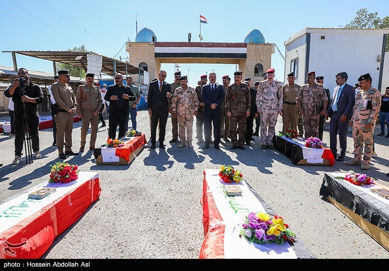 ایران به عطر شهدای دفاع مقدس معطر شد/ ورود پیکر ۱۸ شهید تازه تفحصشده از مرز شلمچه + فیلم و تصاویر