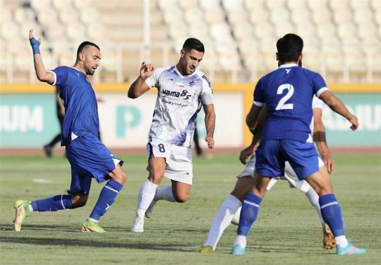 برتری استقلال مقابل پیکان در روز پرچالش نکونام