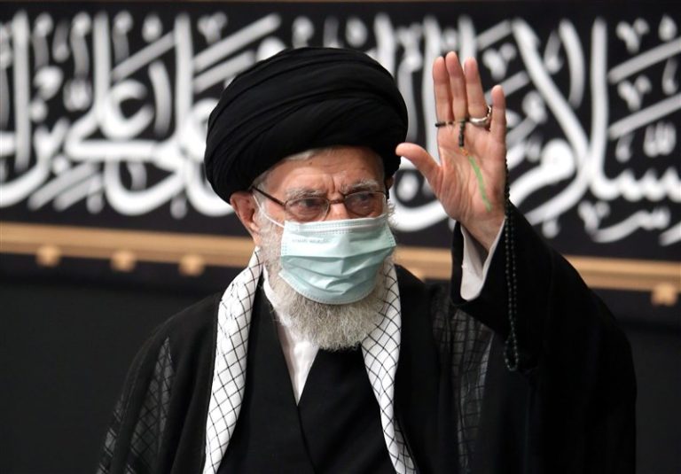 بیانات منتشرنشده رهبر انقلاب درباره جایگاه و نقش دعا در قیام امام حسین (ع)