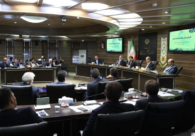 تصمیمات جدید دولت برای احیای دریاچه ارومیه/ دستورات مهم مخبر به وزرای نیرو و جهاد کشاورزی