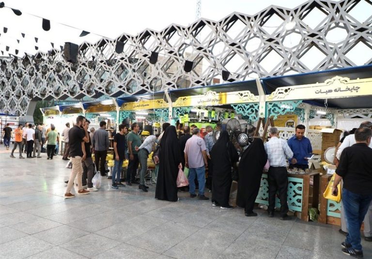 توزیع اقلام مورد نیاز هیئتهای مذهبی در آستانه محرم