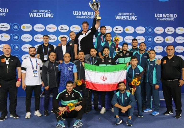 تیم ملی کشتی آزاد با ۳ طلا قهرمان جوانان آسیا شد