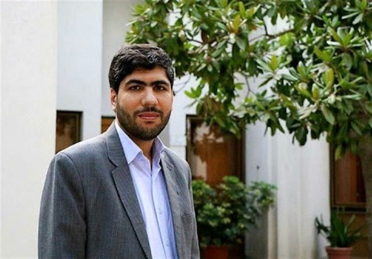 خبری که تأیید شد؛ آیا کسی یقۀ سازمان استخدامی برای تکذیب کذب را میگیرد؟!