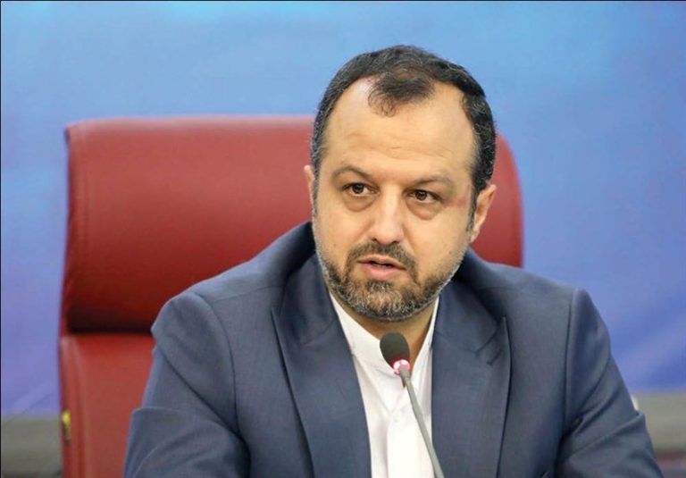 دستور وزیر اقتصاد به سازمان مالیاتی: مستندات فرارهای مالیاتی به دادستانی تهران ارسال شود