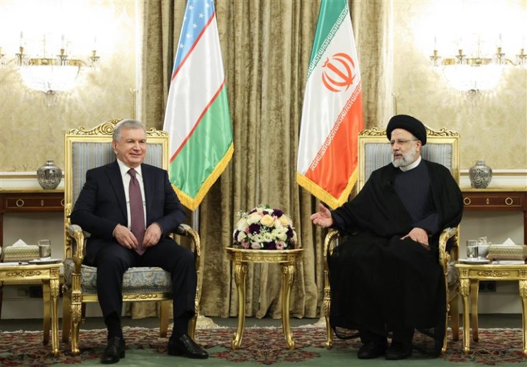 رئیسی انتخاب مجدد میرضیایف را تبریک گفت
