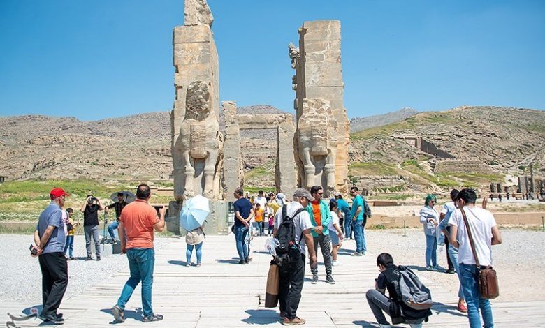 رشد ۳۹ درصدی صنعت گردشگری ایران در ۲۰۲۲/ گردشگران خارجی ۶.۲ میلیارد دلار ارز آوردند