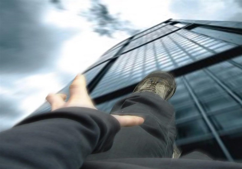 سقوط مشکوک پسر جوان از پارکینگ طبقاتی در جنوب تهران