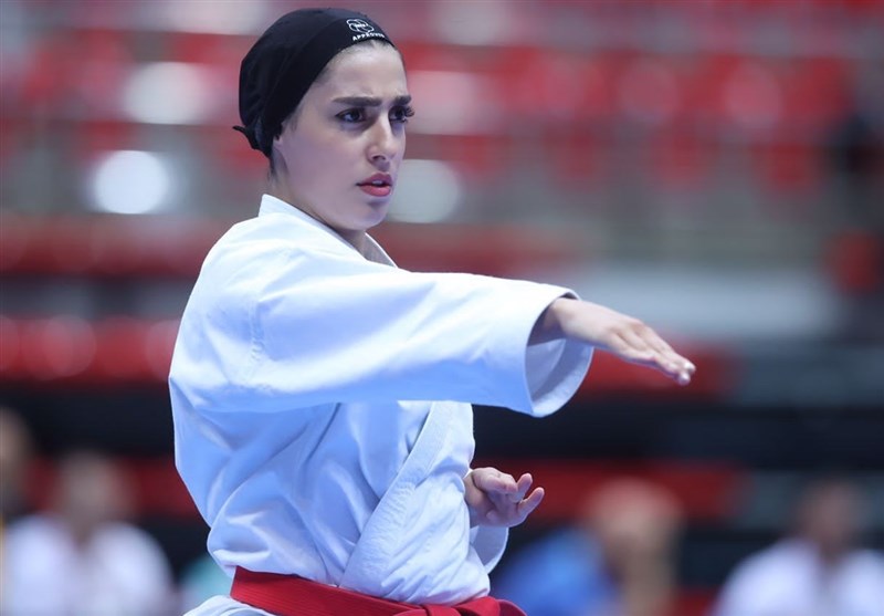 صادقی: امیدوارم مدالم در قهرمانی آسیا خوشرنگتر شود/ نظر فدراسیون را نسبت به کاتا تغییر دادیم