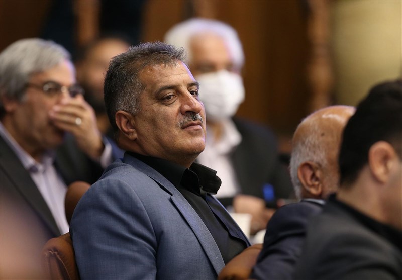 صیامی: حرفهای داوری به دور از اخلاق و انصاف است/ رأیگیری باید مخفی انجام میشد، مرا هم دعوت میکردند