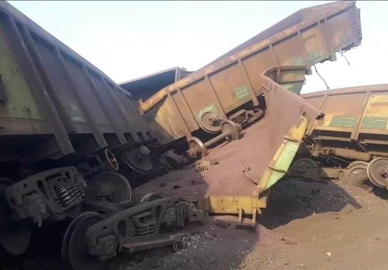 فرار مرگبار قطار باری در بندرعباس/ لکوموتیوران جان باخت