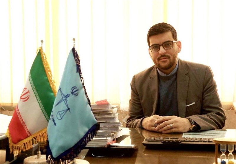 محکومیت مرد عصبانی به تدریس زبان فرانسه به کودکان کار