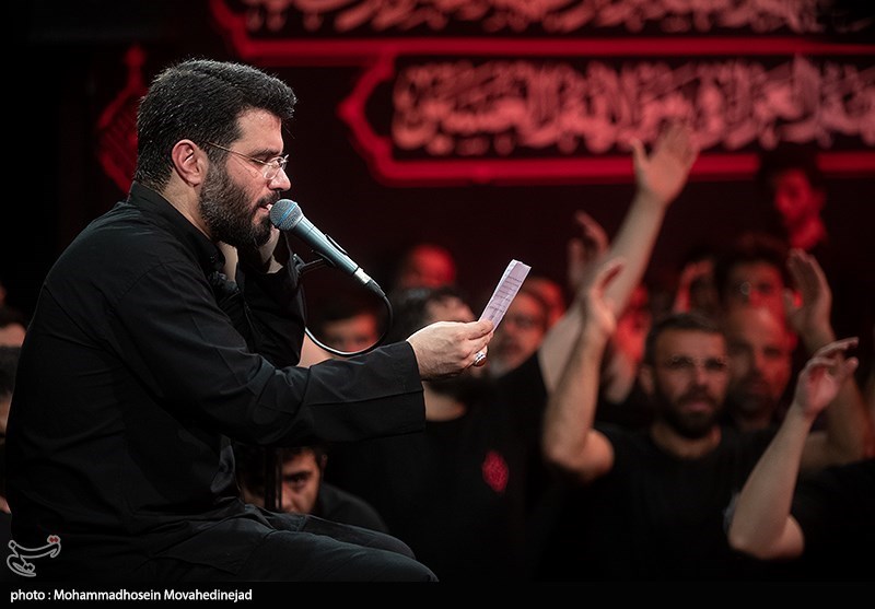 مداحی میثم مطیعی در حسینیۀ امام خمینی (ره)