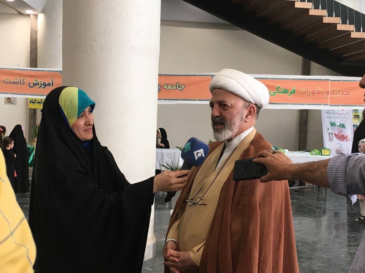 نخستین جشنواره فرهنگی هنری و پویش مردمی “نهال انتظار” برگزار شد