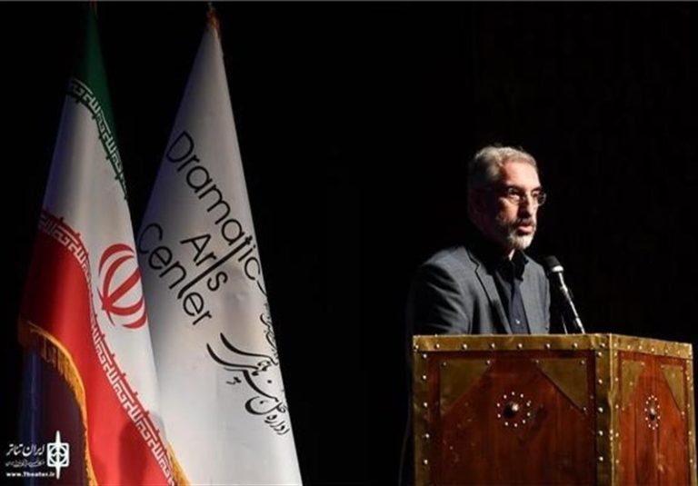 هنرمندان رویداد مباهله را نشانهای برای احساس مسئولیت در «جهاد تبیین» بدانند