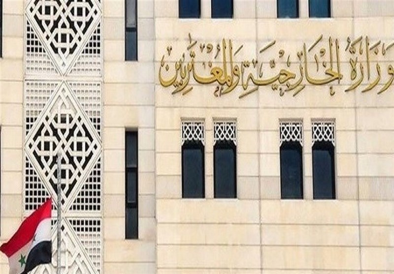 ورود غیرقانونی هیئت فرانسوی به سوریه/ دمشق: پاریس به ارتباط با گروههای تجزیه طلب پایان دهد