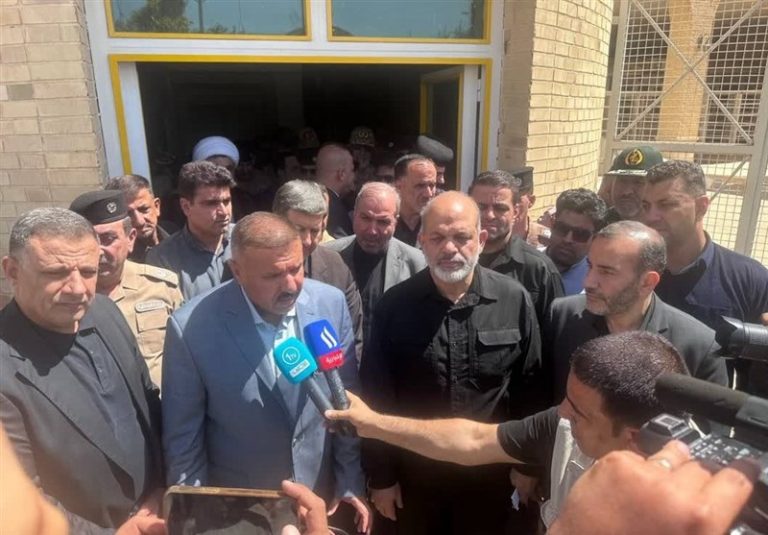 وزیر کشور عراق: تردد در مرز خسروی ۲۴ ساعته خواهد بود/ ۱۲۰ گیت در منذریه آماده شد