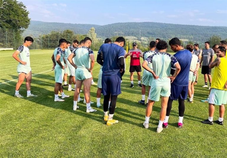 پایان روز سوم اردوی تراکتور در ترکیه/ خط و نشان خمس برای شاگردانش