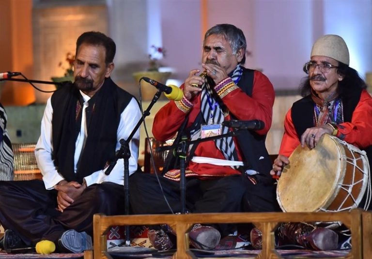 پیشکسوت موسیقی خراسان درگذشت / ماجرای سازی از جنس بال عقاب با ۶۰ سال قدمت