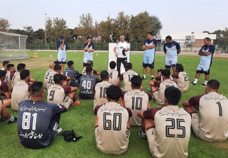 پیگیری تمرینات مسیها پس از ۲ روز استراحت/ اضافه شدن مدافع عراقی به جمع شاگردان الهامی