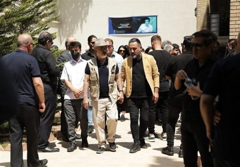 کدام هنرمندان در تشییع «خسرو امیرصادقی» حاضر شدند؟
