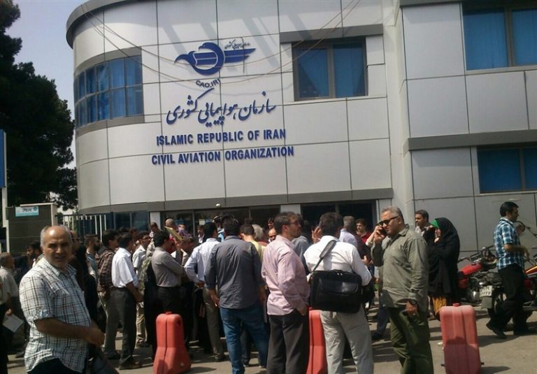 گرانفروشی بلیت هواپیما توسط سایتهای مسدود شده!/ نابسامانی حملونقل هوایی ادامه دارد