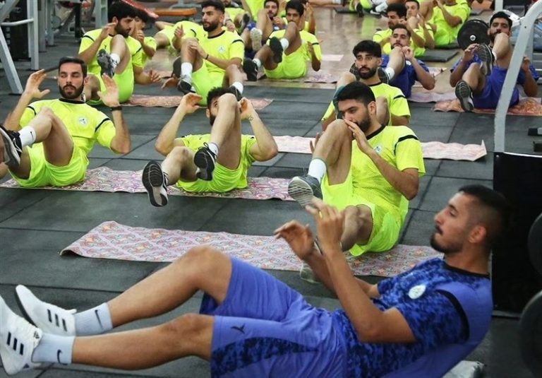 گزارش تصویری تمرین تیم فوتبال ذوبآهن در بروجن