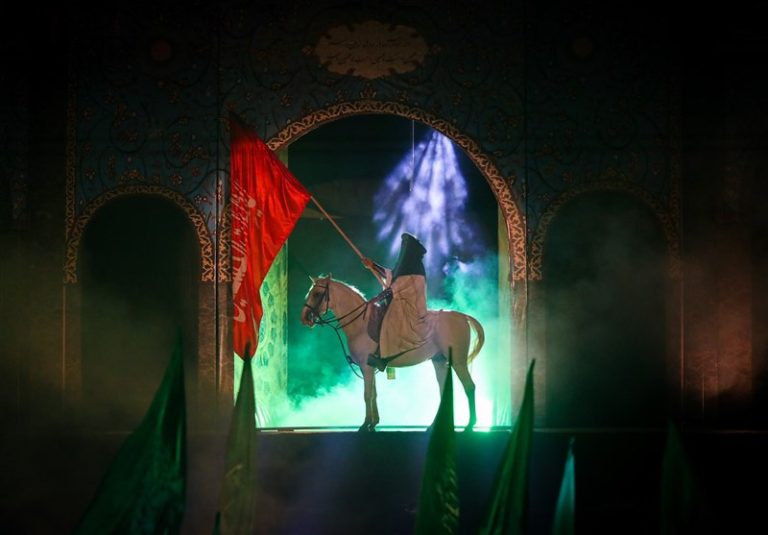 آغاز نمایش بزرگ میدانی «تنهاتر از مسیح» از ۱۶ مرداد