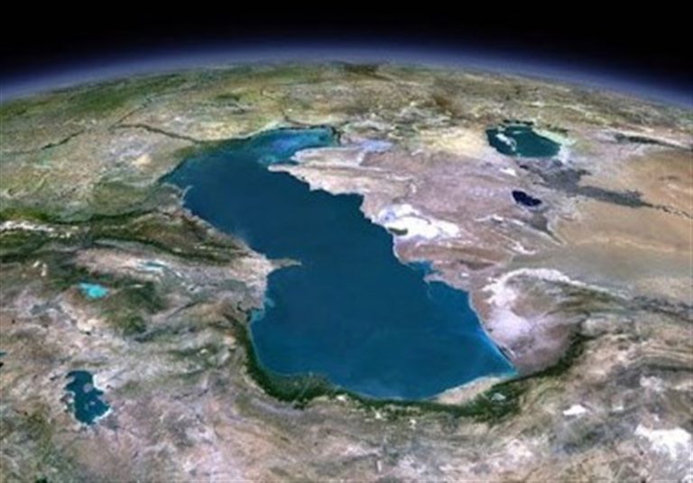 اختصاصی/ مستندات کاهش تراز آب دریای خزر؛ رسیدن تراز آب به پایینترین میزان در ۳۰ سال اخیر+ تصاویر ماهوارهای