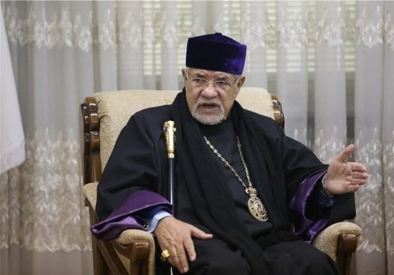 اسقف اعظم ارامنه: به احدی اجازه سلب حقوق ادیان را نمیدهیم