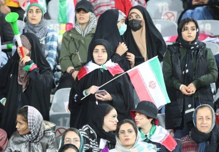 اعلام آمادگی ۳ تیم لیگ برتری برای حضور بانوان در ورزشگاه