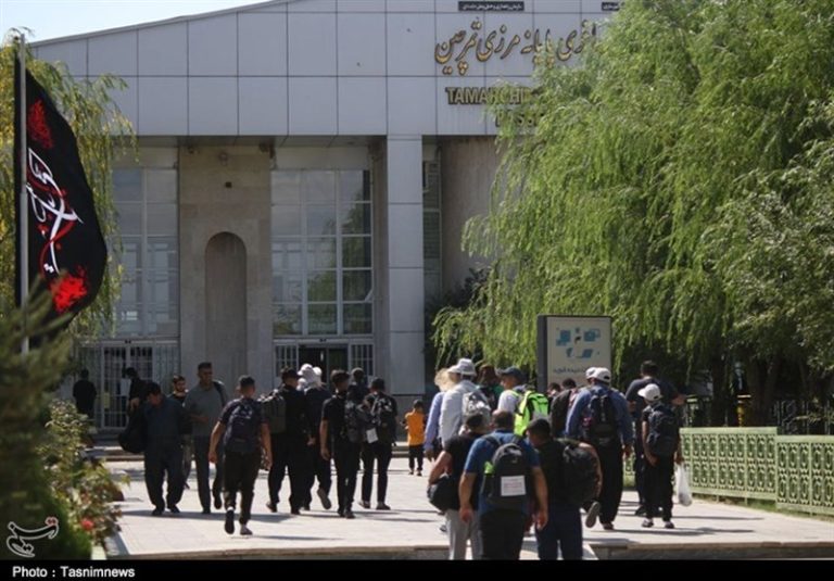 افزایش ۸۹ درصدی تردد زائران اربعین از پایانه مرزی تمرچین/ گزارش خبرنگار برگزیده های ایران از مرز تمرچین + فیلم