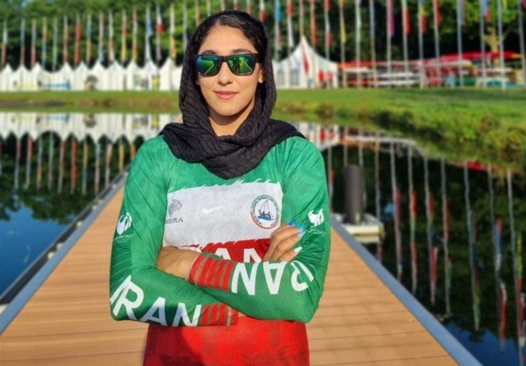 افضلی: خوشحالم در قهرمانی جهان پارو میزنم