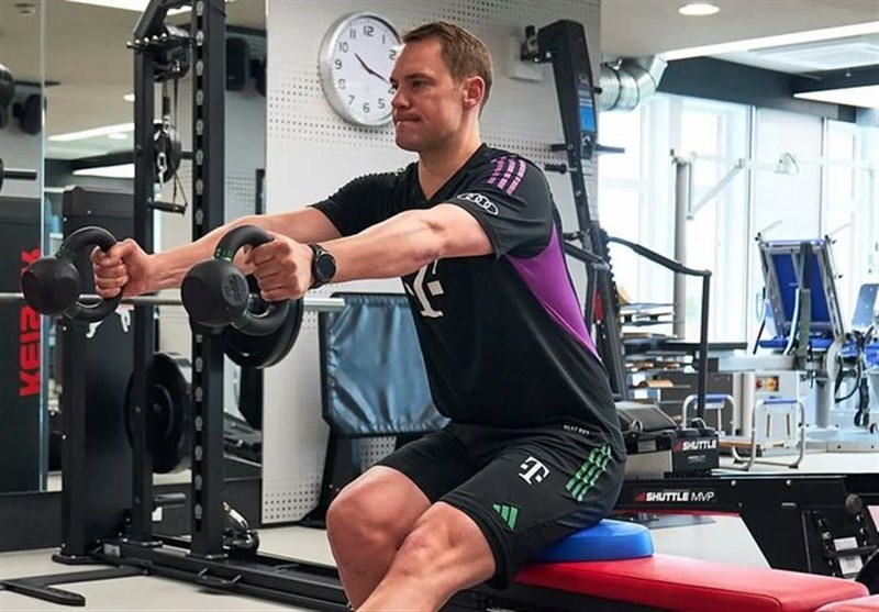 انجام یک عمل جراحی دیگر روی پای نویر