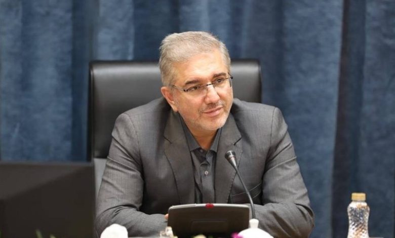 تاکید رئیس سازمان برنامه و بودجه بر سیاست تثبیت نرخ ارز/ منابع ارزی از ۴ کشور آزاد شد