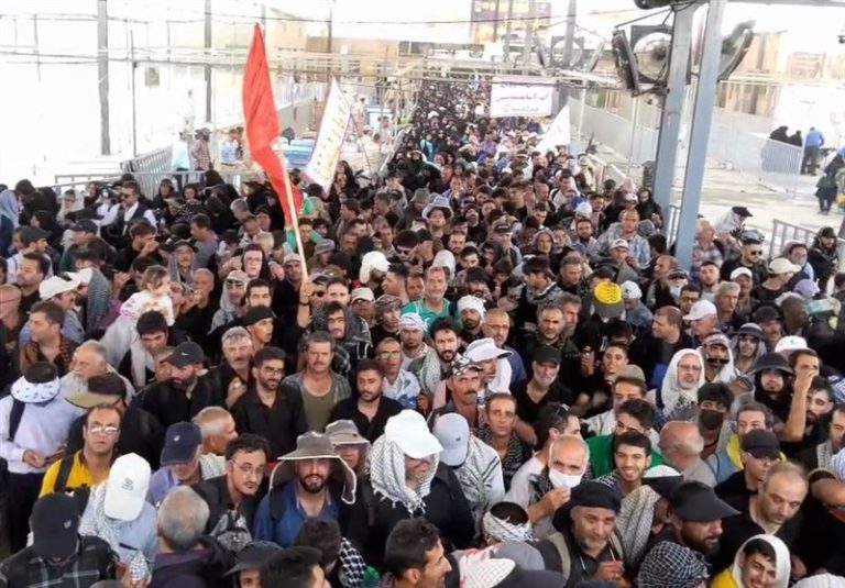 تردد حدود ۱۹۰هزار نفر از مرز مهران در روز دوشنبه ۶ شهریور