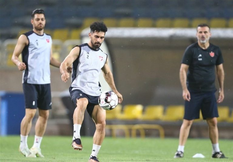 تمرین شاداب پرسپولیس زیر باران شدید