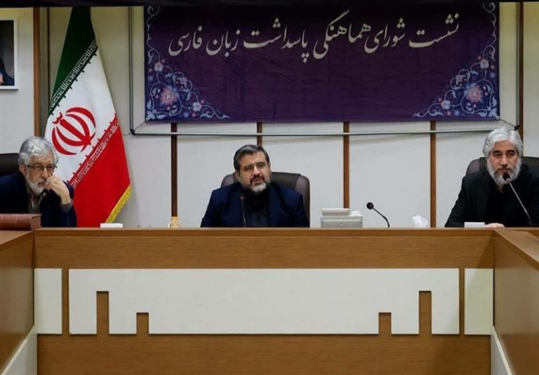 ثبت ۲۰۰ هزار نام غیرایرانی در اصناف کشور/هشدار پلیس به ۴۱ هزار متخلف