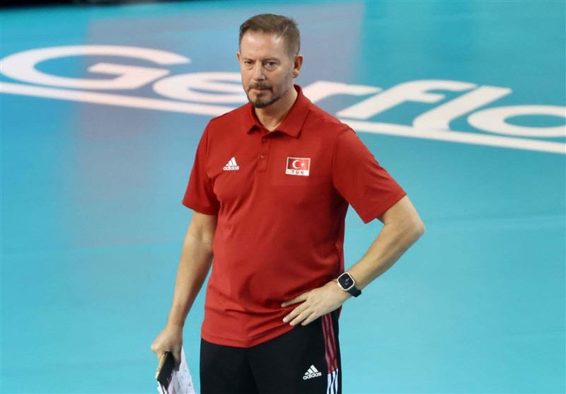 جولیانی: تیم ملی والیبال ایران پتانسیل بالایی در حمله و سرویس دارد/ بدون موفقیت و پیروزی تیمی را ترک نمیکنم