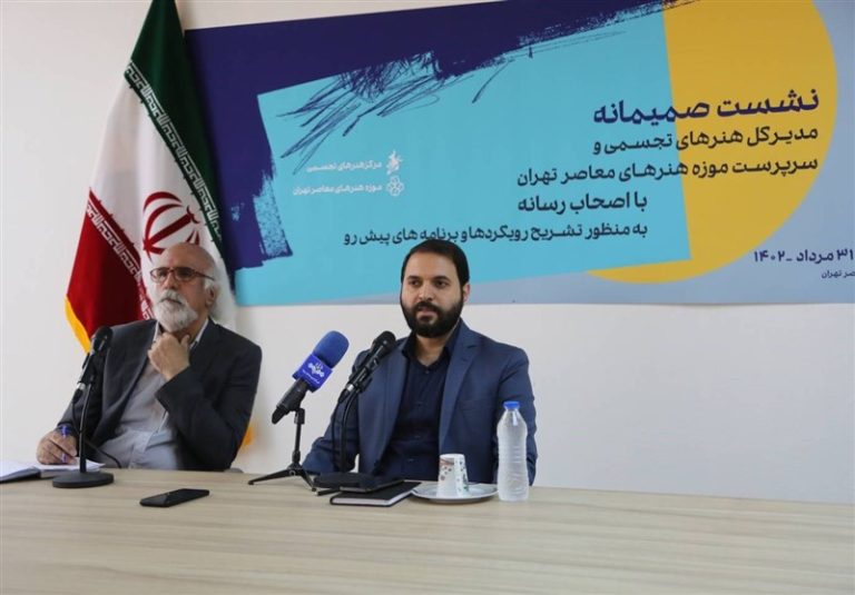 خراسانیزاده: هنرهای تجسمی مظلوم است و مثل برخی رشتههای هنری سلبریتی ندارد