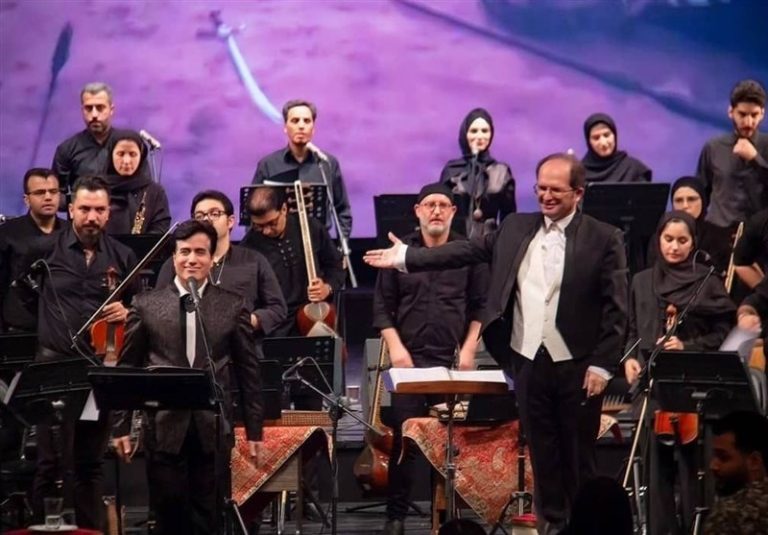 خلوتگه خورشید بیانی هنری از حماسه عاشورا با آواز مهیار شادُروان