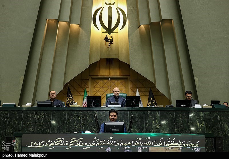 درخواست بررسی لایحه حجاب در کمیسیون مشترک هفته آینده در مجلس به رأی گذاشته میشود