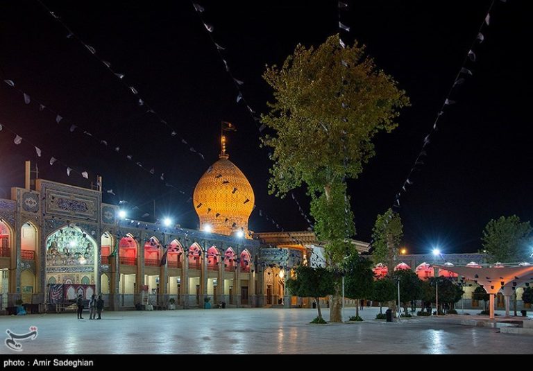 دستگاههای امنیتی و قضایی عاملین حادثه تروریستی شاهچراغ را به اشدّ مجازات برسانند