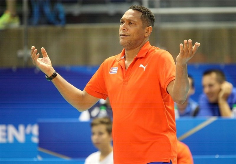 سرمربی حریف تیم ملی والیبال ایران اخراج شد