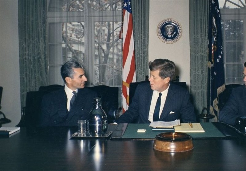 “شاه به کِنِدی گفت من عامل اجرایی آمریکا هستم” | ۲۸ مرداد بهروایت شاهدان _ ۳