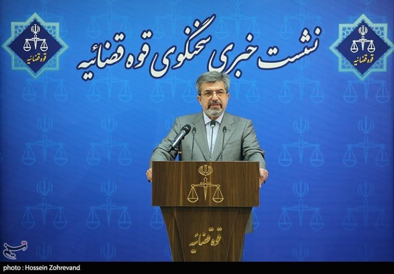 صدور حکم محکومیت “رستمی صفا” به عنوان یکی از ابربدهکاران بانکی نشان عدم مسامحه با فساد در دستگاه قضایی