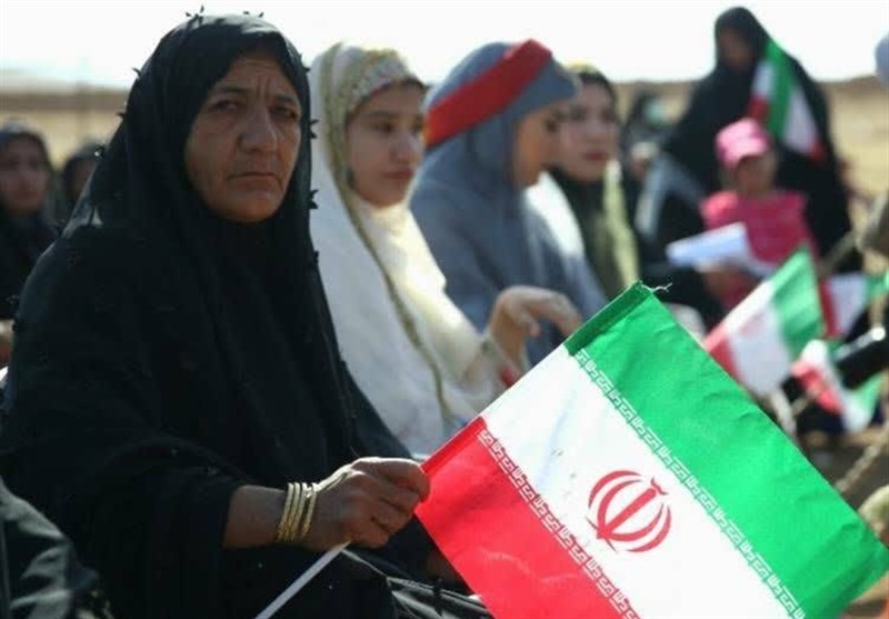 ضرورت آگاه کردن زنان در نسبتیابی با جریان گفتمان انقلاب اسلامی