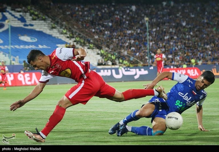 طاهری: استقلال و پرسپولیس هنوز مجوز ثبت قرارداد بازیکنان جدید را ندارند/ پنجره ۸ تیم باز است