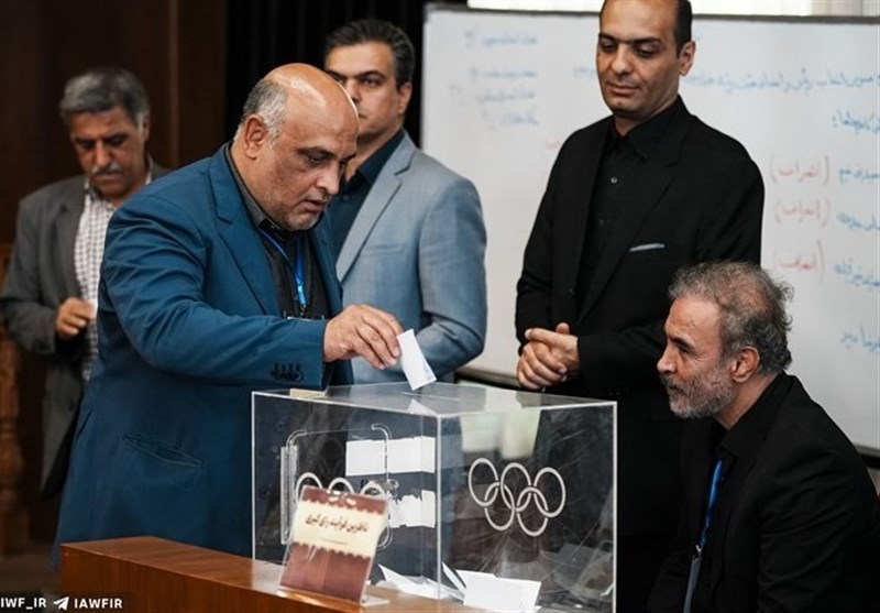 عسگری: در تهران کسی مثل اکبر فلاح پیدا نمیشود/ بنا به ما مشاوره میدهد